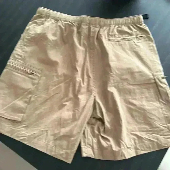 Outer Rim shorts - Picture 3 of 3